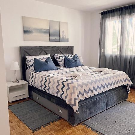 Emili Appartement Zadar Buitenkant foto